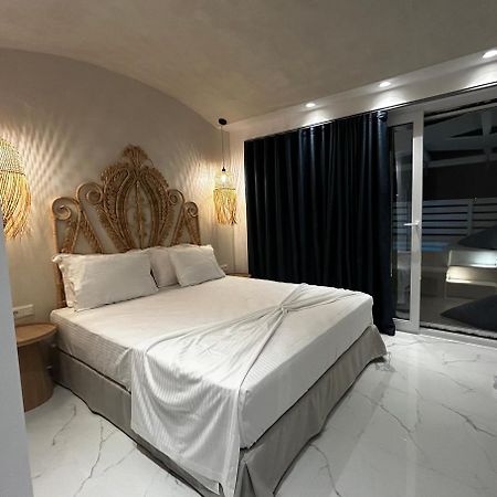 Calliopes By The Sea Boutique Suites Paralia Dionysiou Exteriör bild