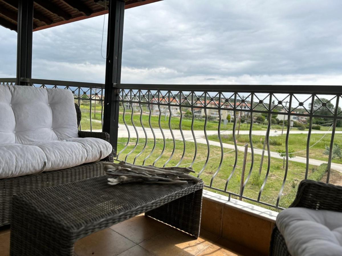 Calliopes By The Sea Boutique Suites Paralia Dionysiou Exteriör bild