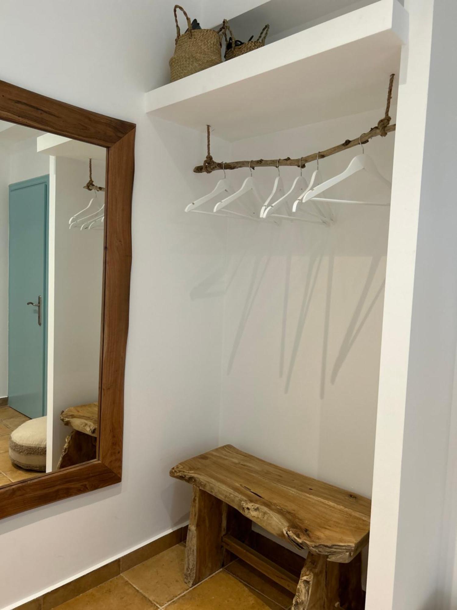 Calliopes By The Sea Boutique Suites Paralia Dionysiou Exteriör bild